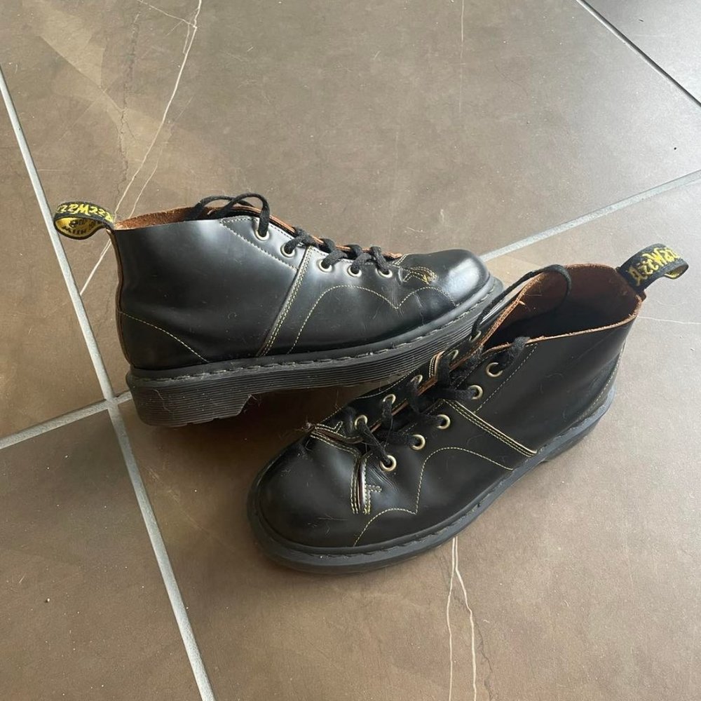 DR. MARTENS CHURCH BOOTS UK 5 / US 6 / EU 38